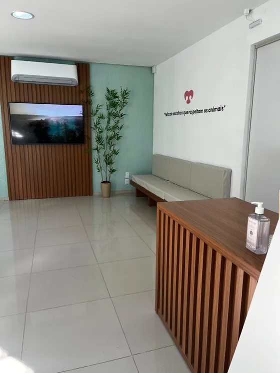 Recepção — Ampla e confortável para você e seu pet.
